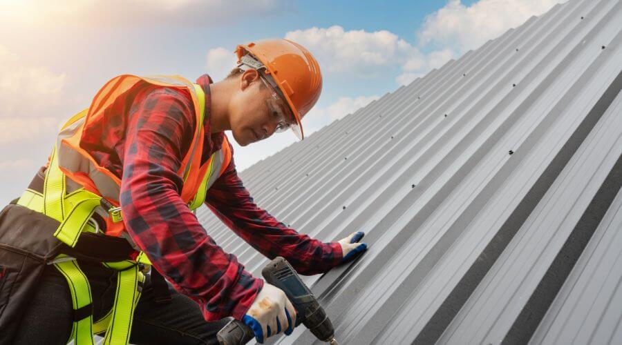 Professional Emergency Roof Repairs services in Sandyville, WV